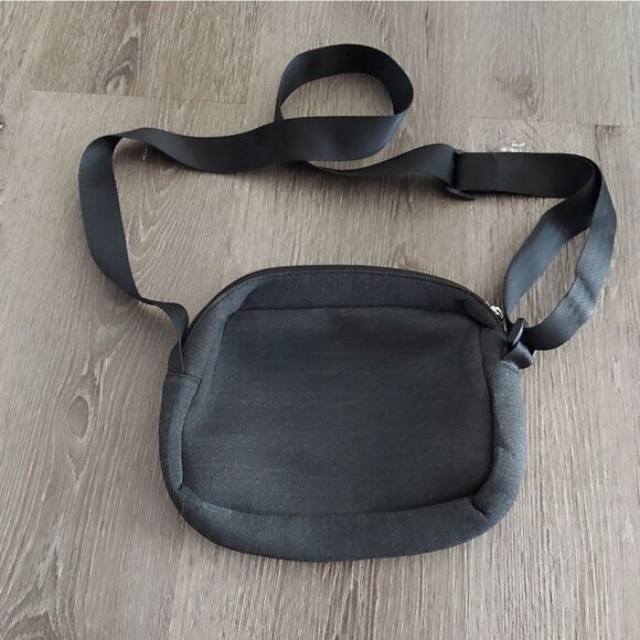 FILA Crossbody Bag - Picture 3 of 5